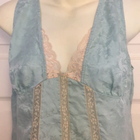 New York & Company silk and lace top - Picture 2 of 4